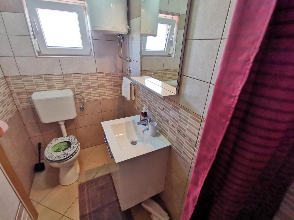 Apartments Maja Dramalj Ngoại thất bức ảnh