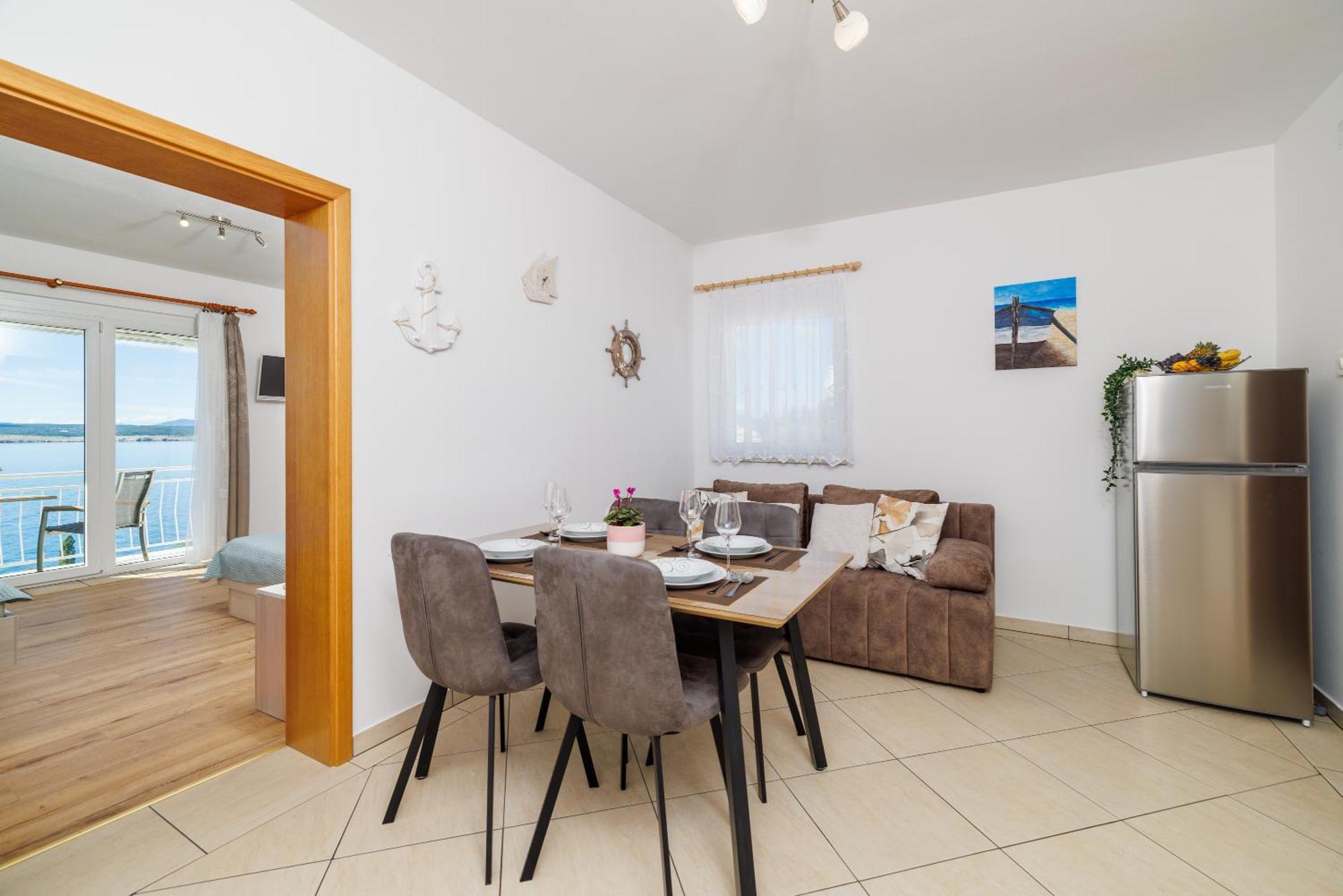 Apartments Maja Dramalj Ngoại thất bức ảnh