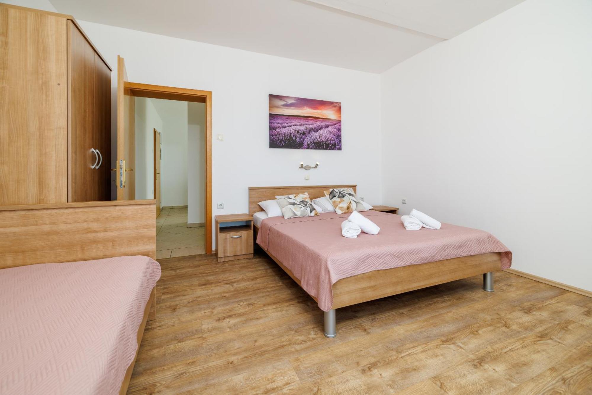 Apartments Maja Dramalj Ngoại thất bức ảnh