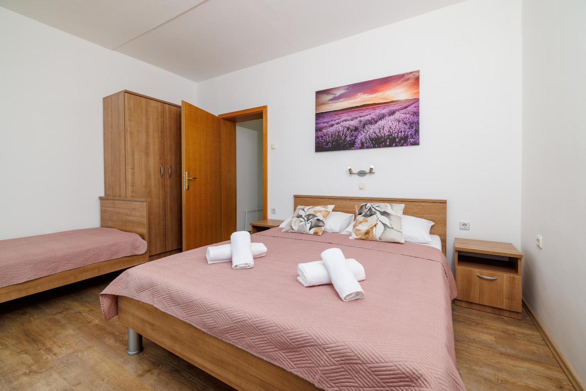 Apartments Maja Dramalj Ngoại thất bức ảnh